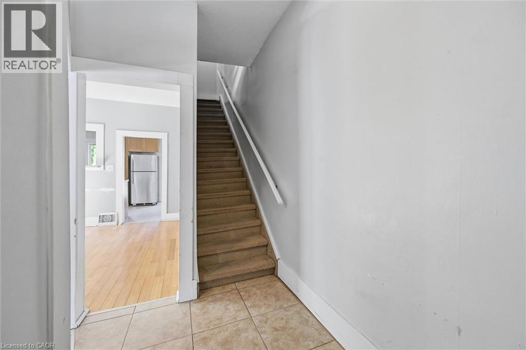 343 Cumberland Avenue, Hamilton, Ontario  L8M 2A4 - Photo 18 - 40858308