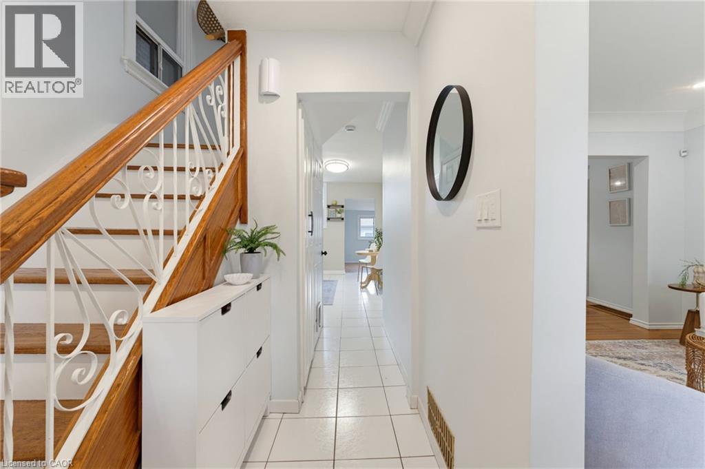 23 Nightingale Street, Hamilton, Ontario  L8L 1R5 - Photo 5 - 40857973