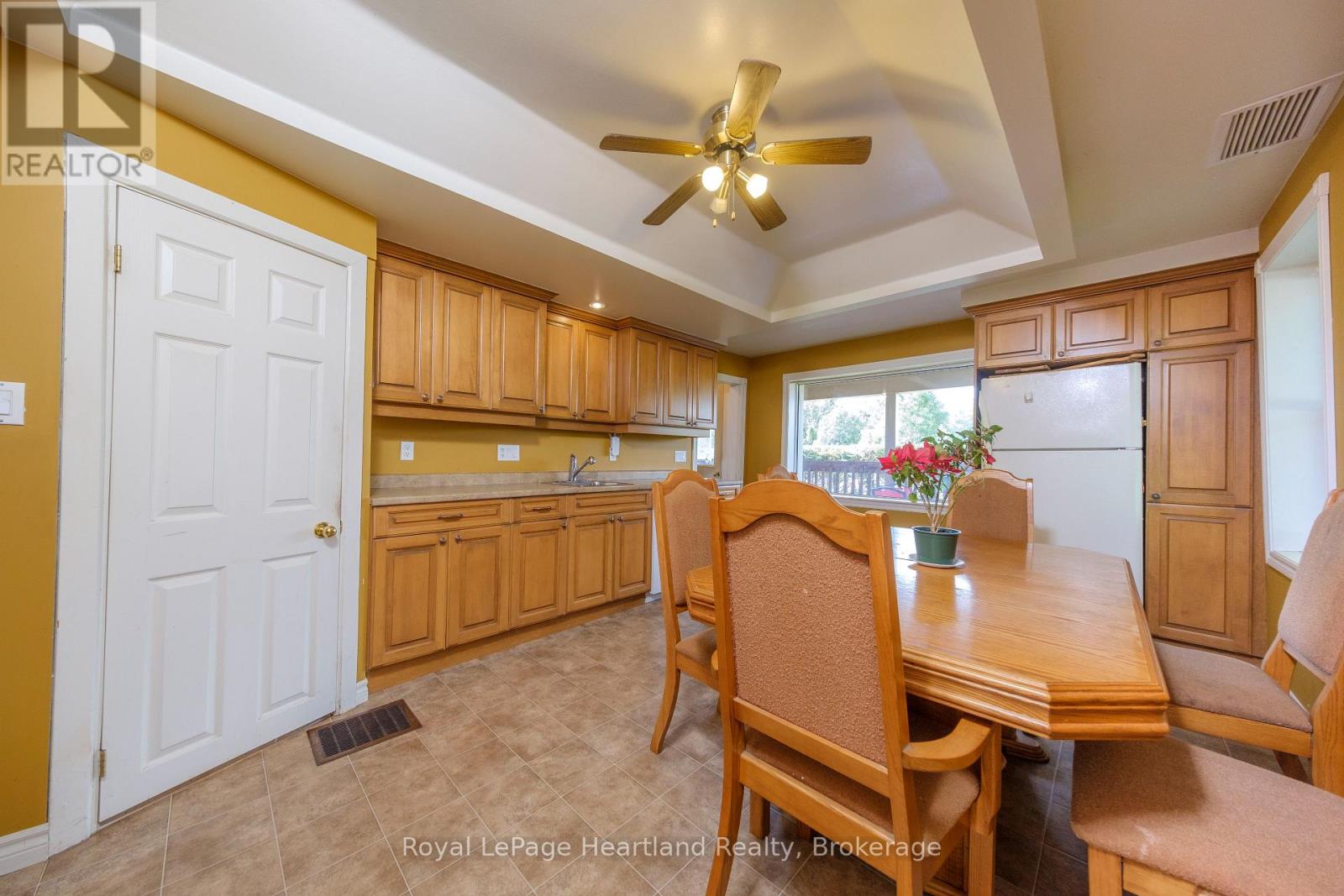 78 Bruce Rd 86, Huron-Kinloss, Ontario  N0G 2W0 - Photo 7 - X13730500