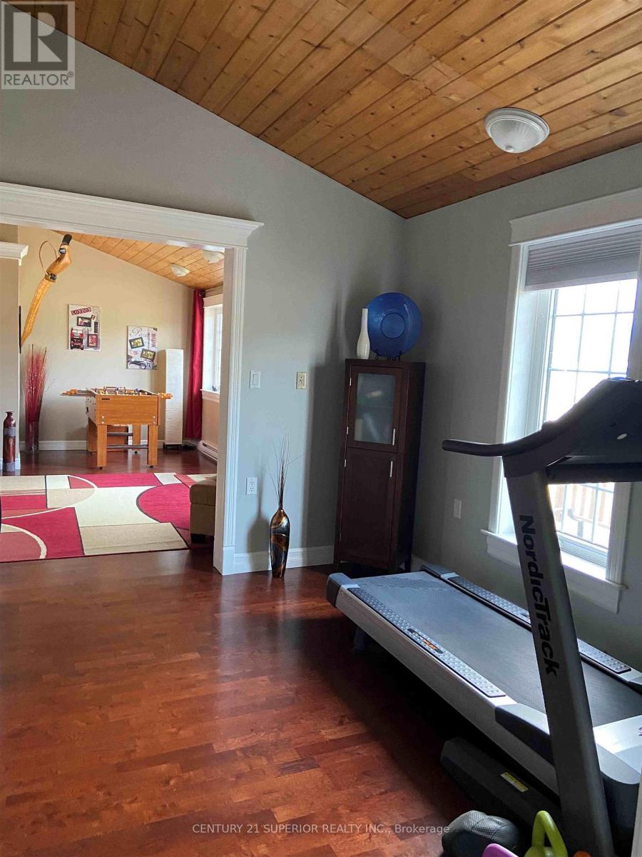 110 Peninsula Road, Marathon, Ontario  P0T 2E0 - Photo 16 - X13250604