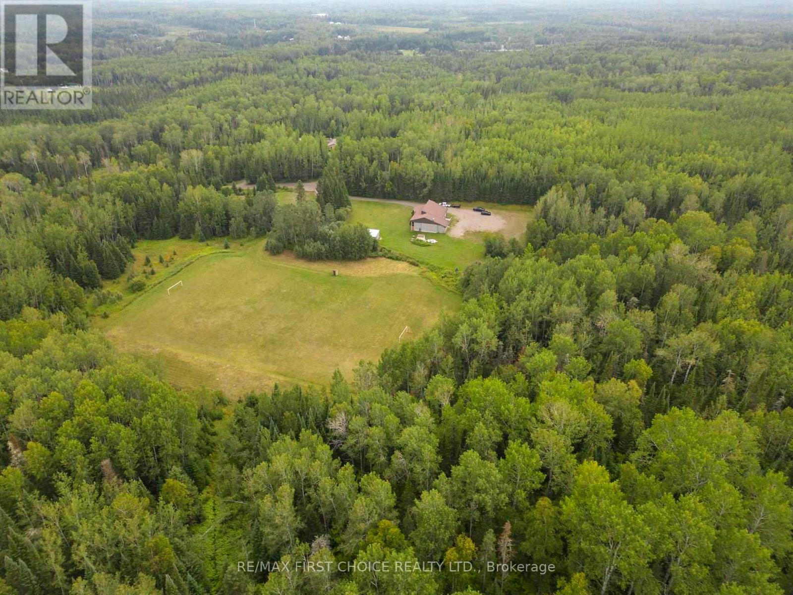 240 Alton Road, Thunder Bay, Ontario  P7G 2J7 - Photo 14 - X13250602