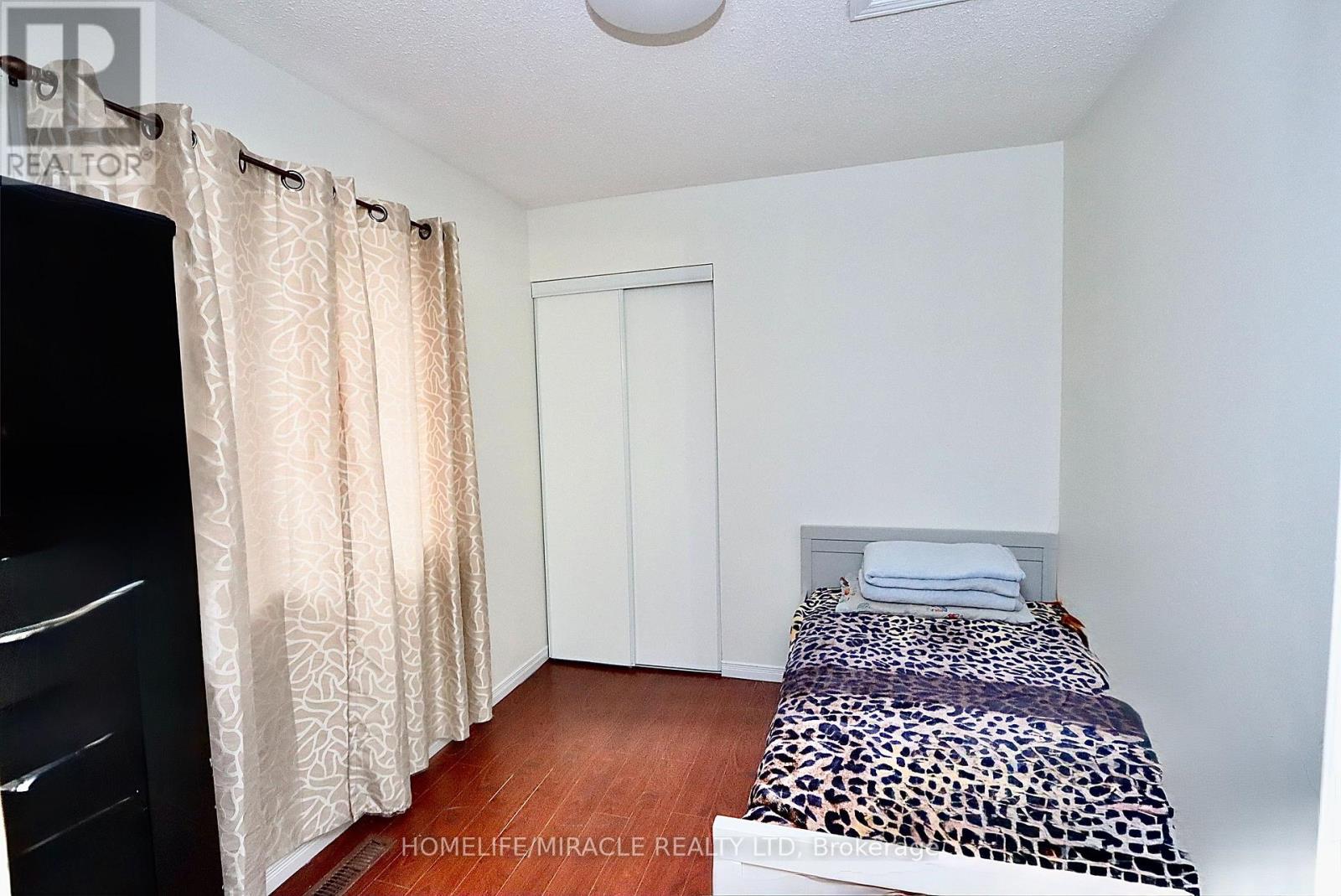 43 Caranci Crescent, Brampton, Ontario  L6P 1H3 - Photo 20 - W13730446