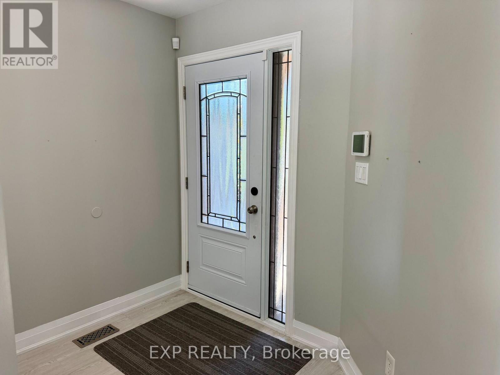57 Humbershed Crescent, Caledon, Ontario  L7E 2X4 - Photo 4 - W13730502