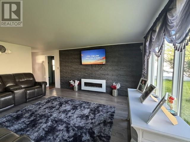 18 Marine Drive, New Wes Valley — photo 14