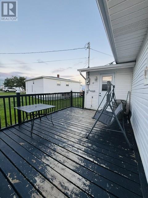 18 Marine Drive, New Wes Valley — photo 33