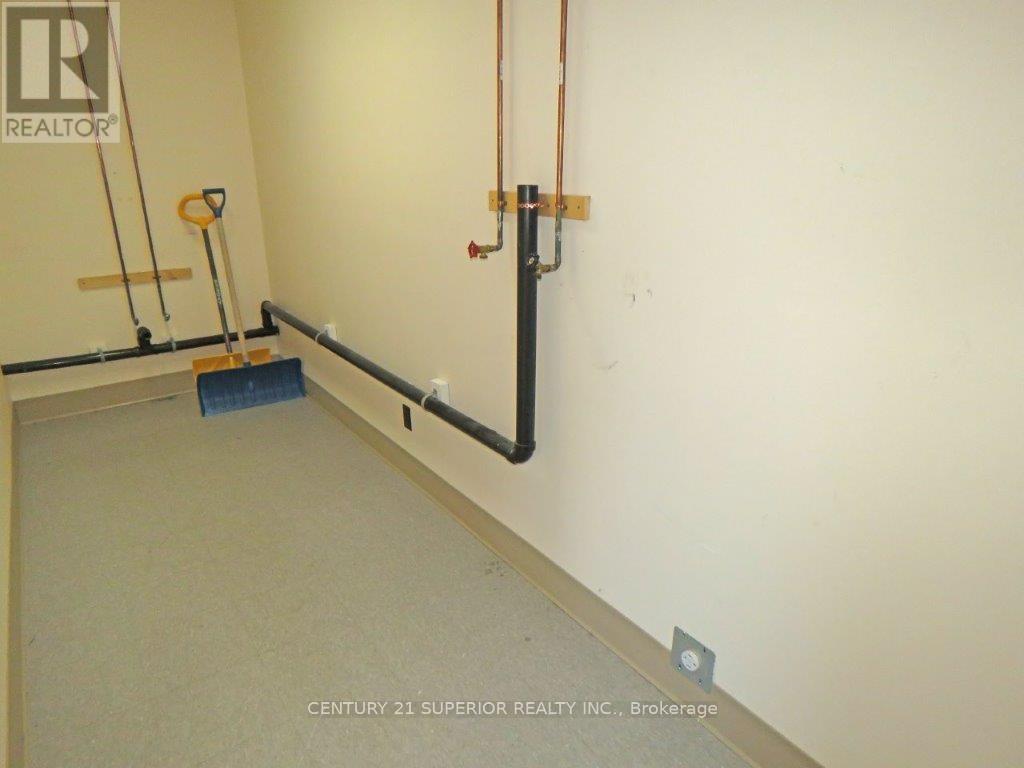 41 Simcoe Plaza, Terrace Bay, Ontario  P0T 2W0 - Photo 37 - X13250802