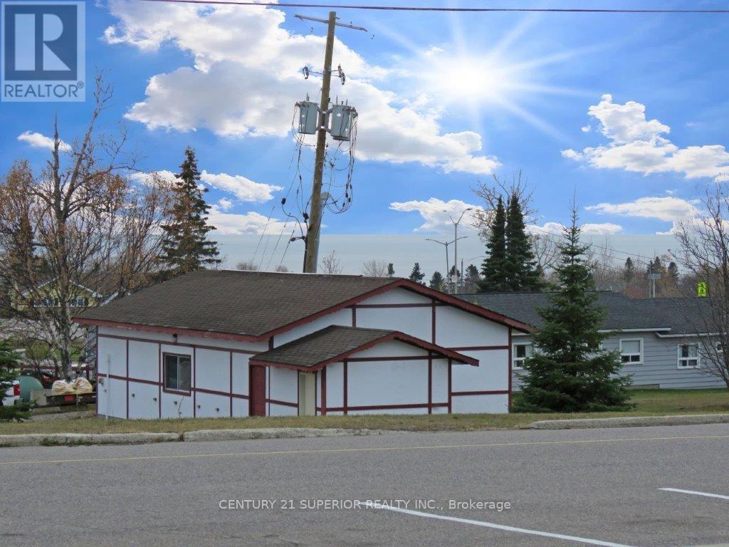 41 Simcoe Plaza, Terrace Bay, Ontario  P0T 2W0 - Photo 49 - X13250802