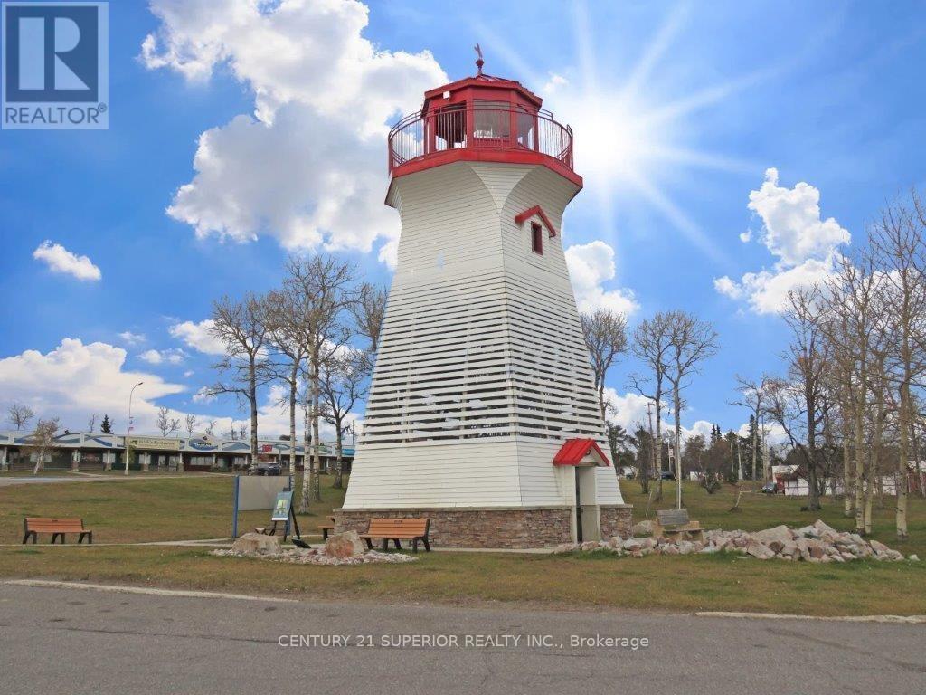 41 Simcoe Plaza, Terrace Bay, Ontario  P0T 2W0 - Photo 48 - X13250802