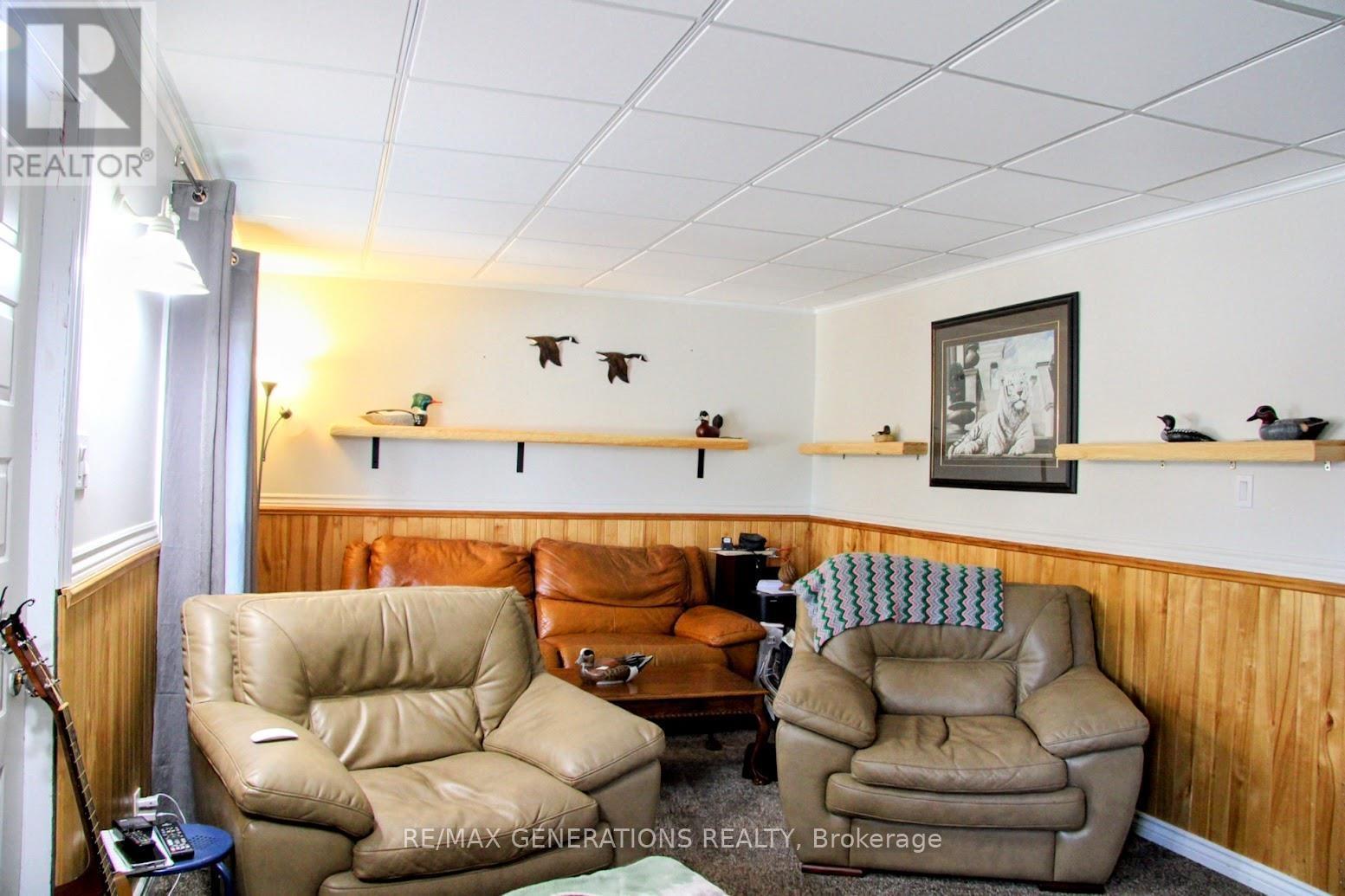 34 Terrace Heights Drive, Terrace Bay, Ontario  P0T 2W0 - Photo 8 - X13250888