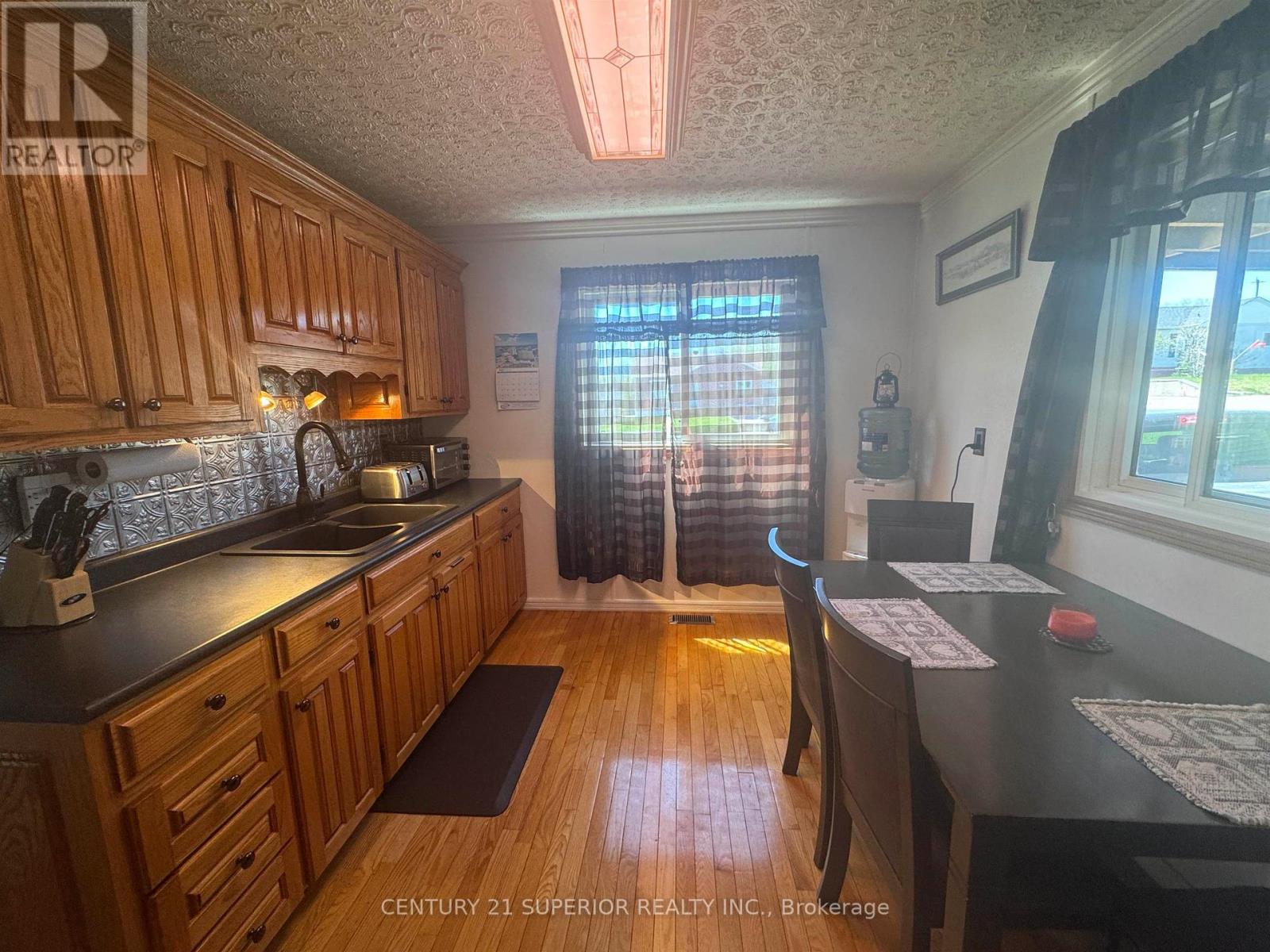 3 Falcon Drive, Manitouwadge, Ontario  P0T 2C0 - Photo 6 - X13250502