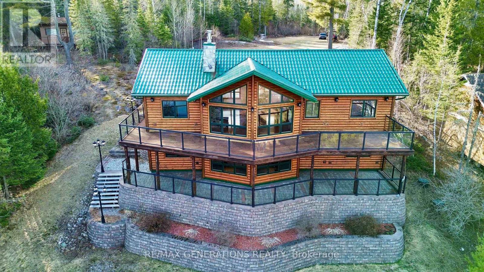 477 Highway 586 — photo 1