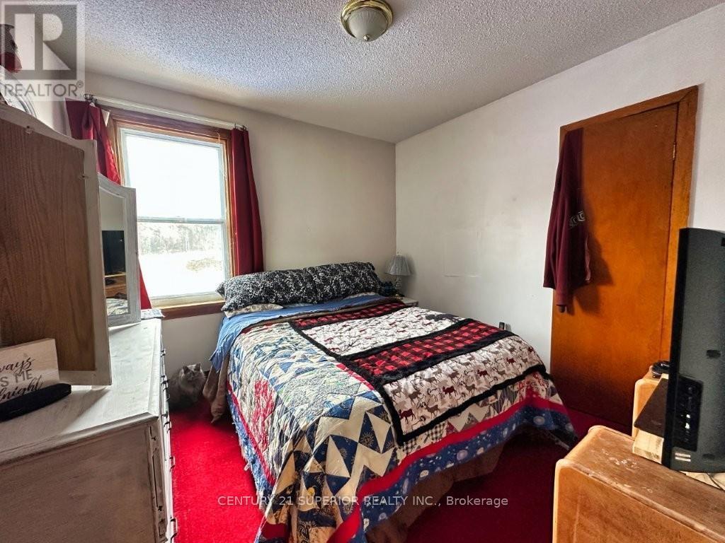 209 Walker Street, Schreiber, Ontario  P0T 2S0 - Photo 17 - X13251224