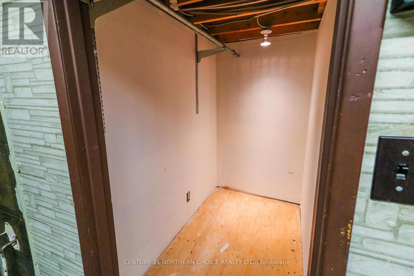 133 Main Street South, Kenora, Ontario  P9N 1T1 - Photo 35 - X13244102