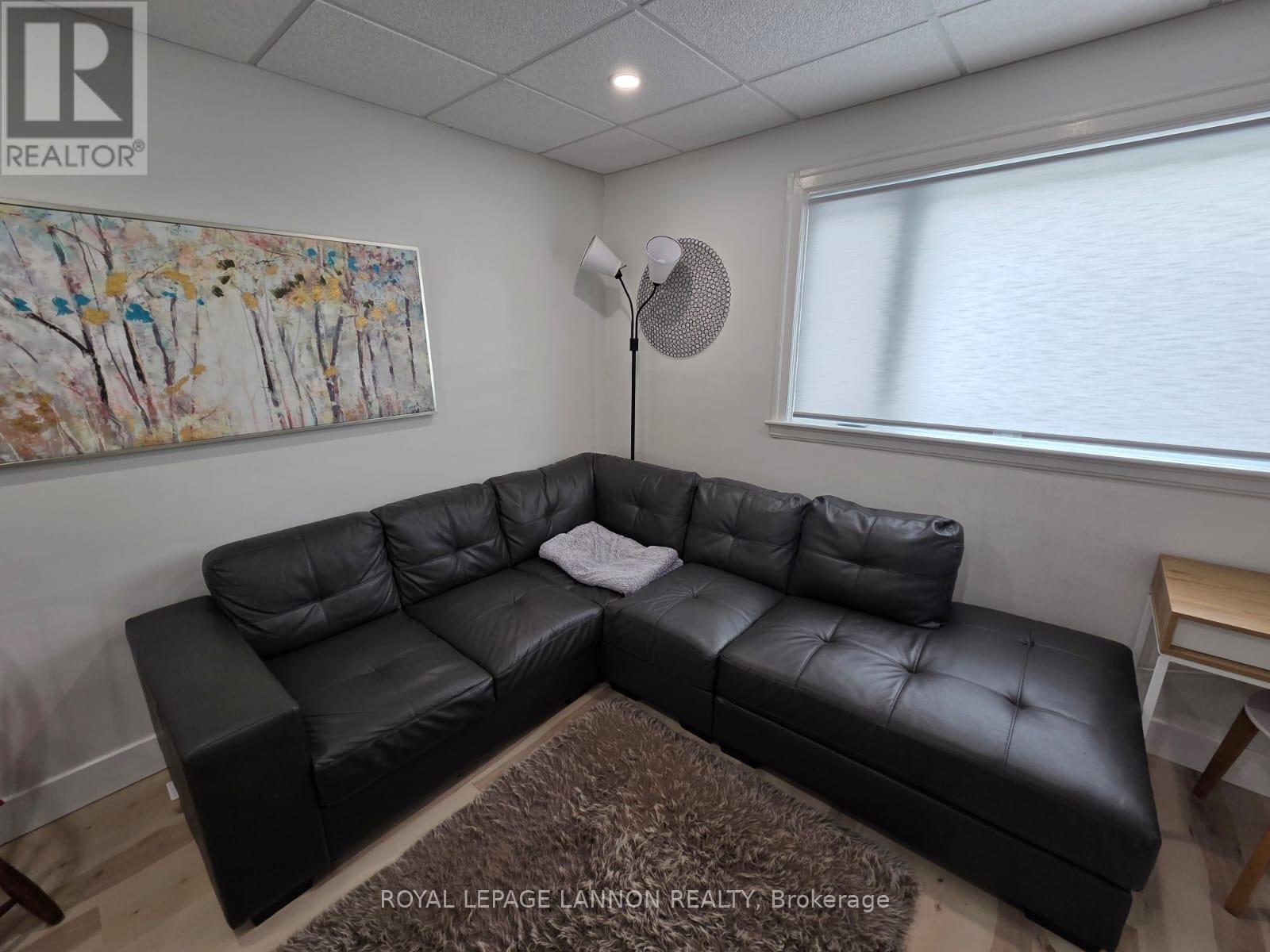84 Machar Ave, Thunder Bay, Ontario  P7B 2Y6 - Photo 4 - X13251310
