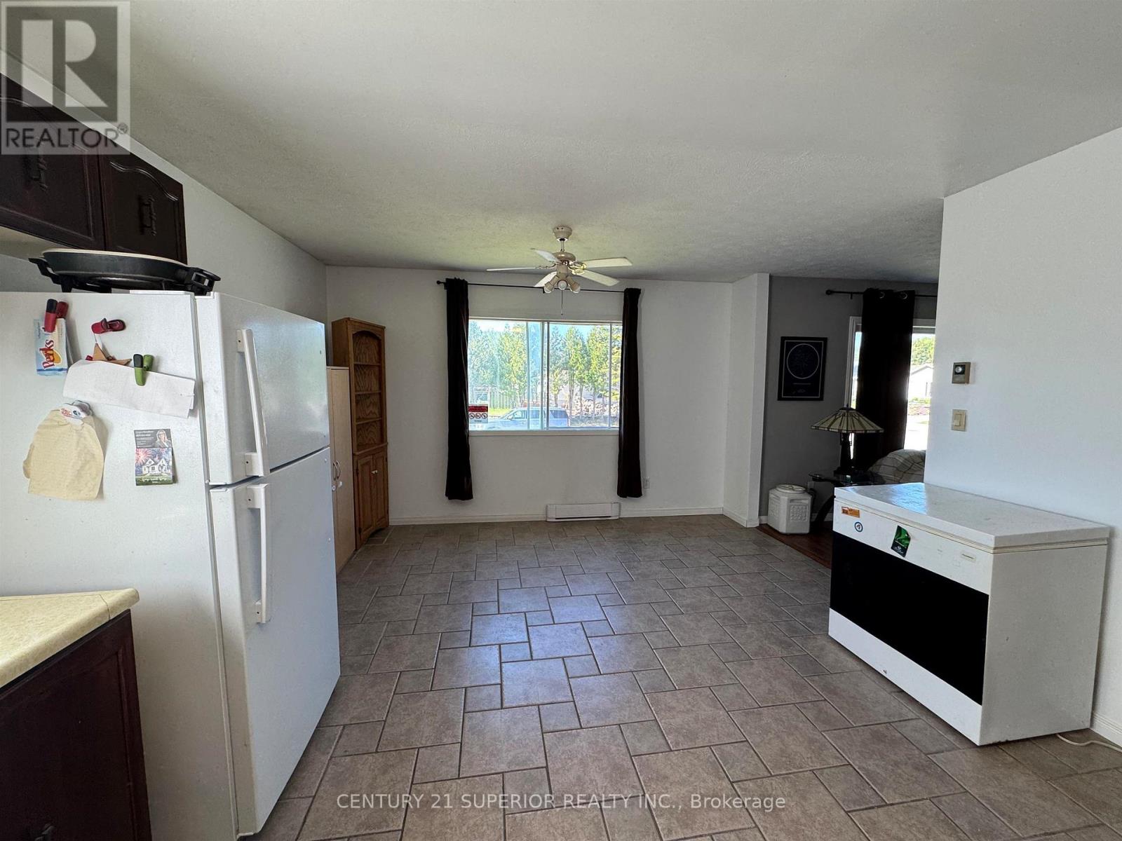 1 Wendego Street, Manitouwadge, Ontario  P0T 2C0 - Photo 10 - X13251402
