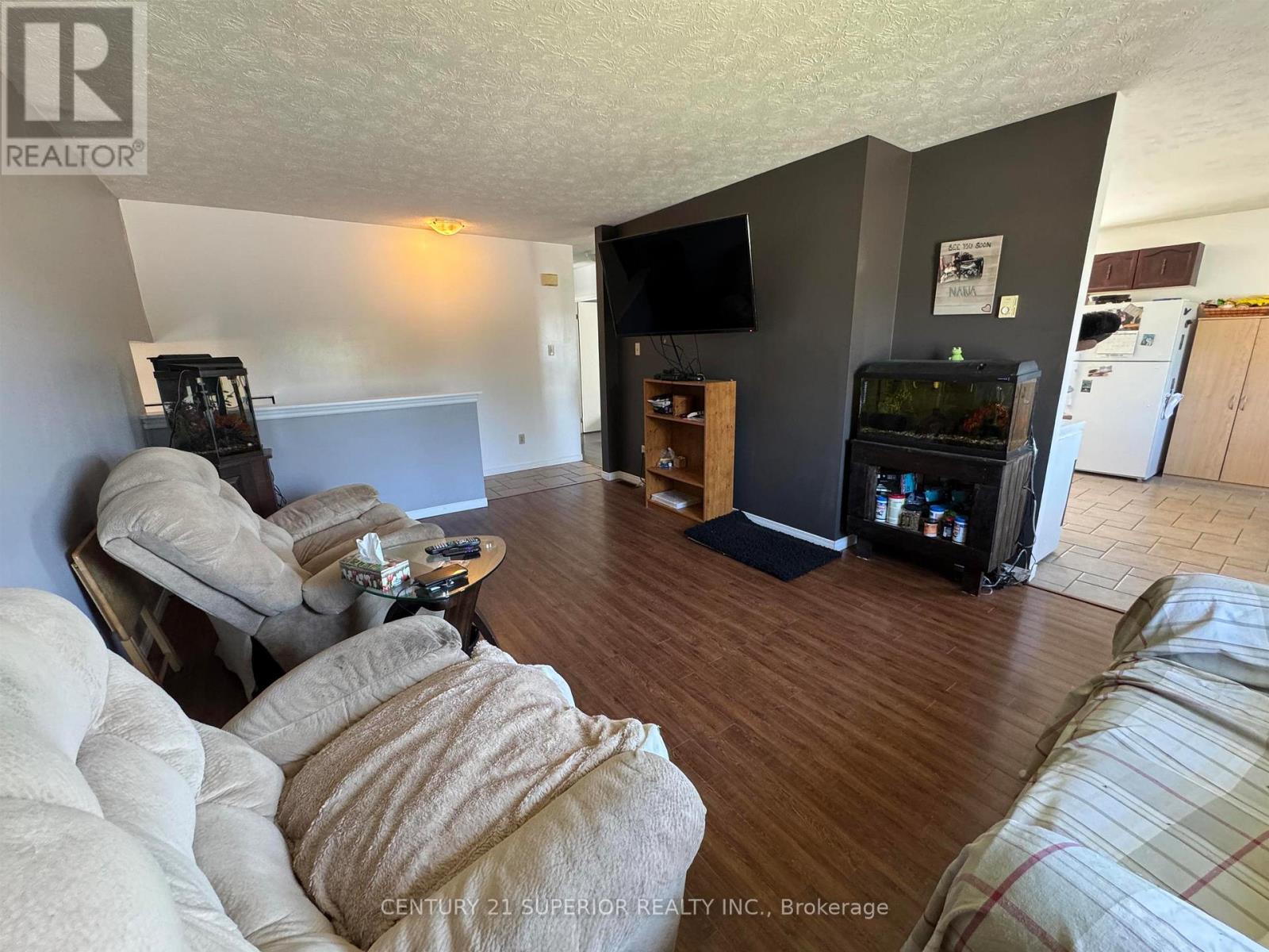 1 Wendego Street, Manitouwadge, Ontario  P0T 2C0 - Photo 4 - X13251402