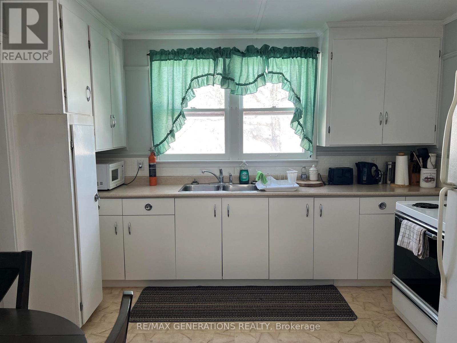 12 Mccullough Street, Marathon, Ontario  P0T 2E0 - Photo 4 - X13244834