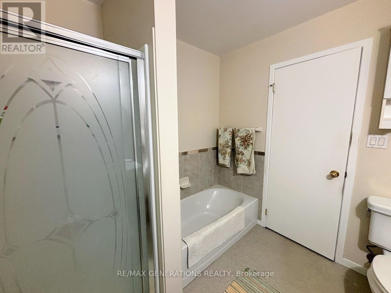 48 Redwing Avenue, Manitouwadge, Ontario  P0T 2C0 - Photo 17 - X13244866