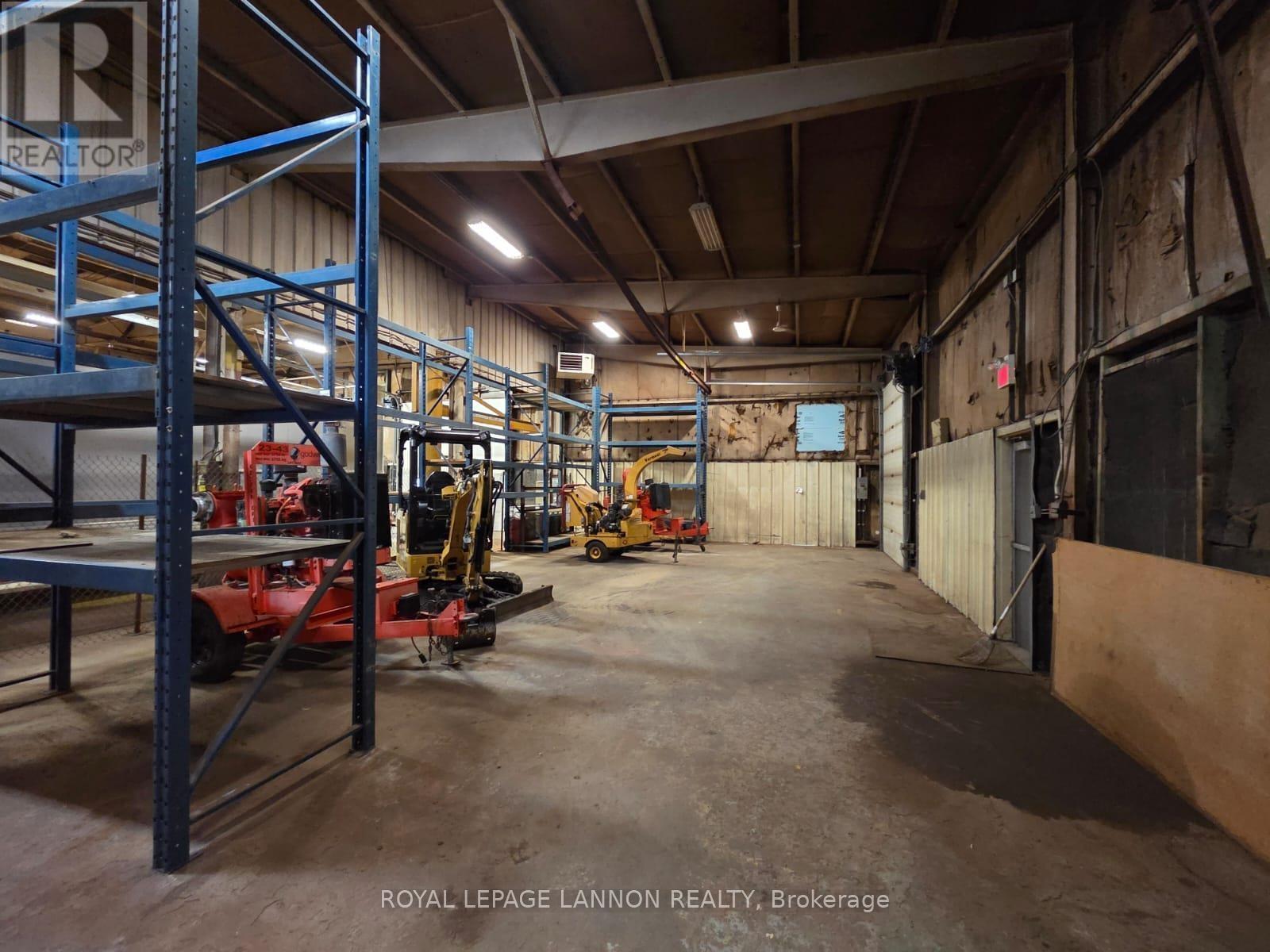 905 Commerce Street S, Thunder Bay, Ontario  P7E 6E8 - Photo 11 - X13239132