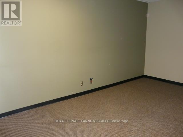 B - 947 Memorial Avenue, Thunder Bay, Ontario  P7B 4A1 - Photo 16 - X13256018