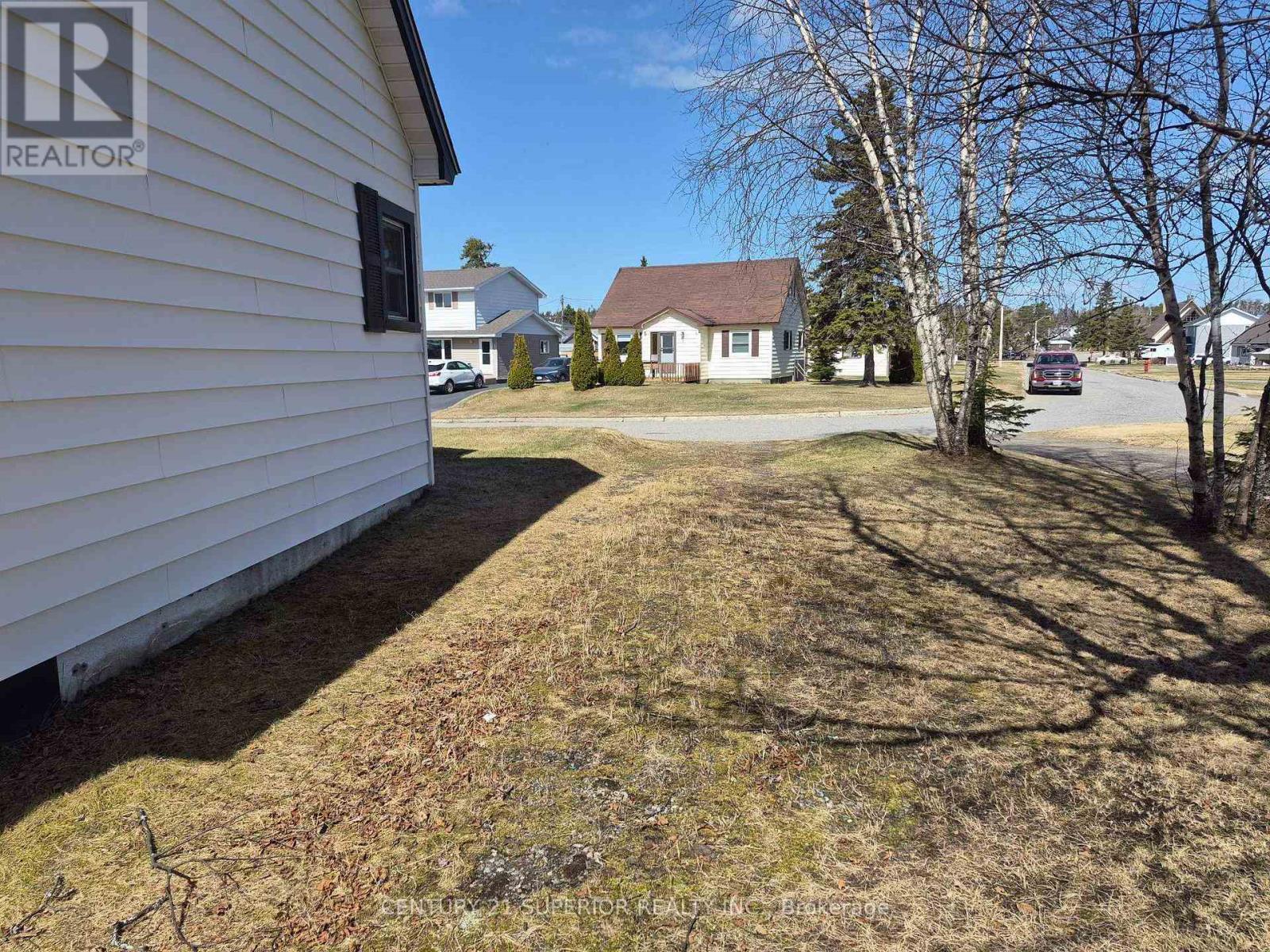 2 Laurier Ave, Terrace Bay, Ontario  P0T 2W0 - Photo 43 - X13250902