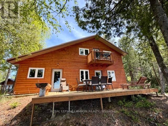 16 Maniwaki Lane — photo 2