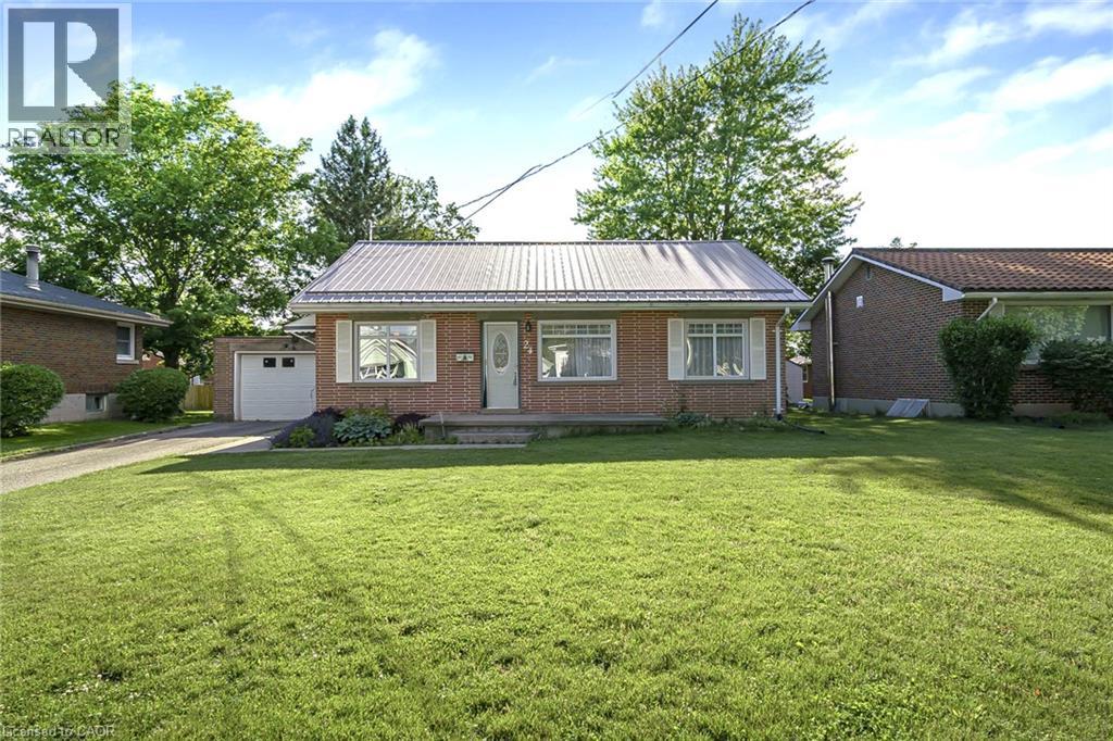 24 Park Street, Aylmer, Ontario  N5H 2P3 - Photo 4 - 40859446