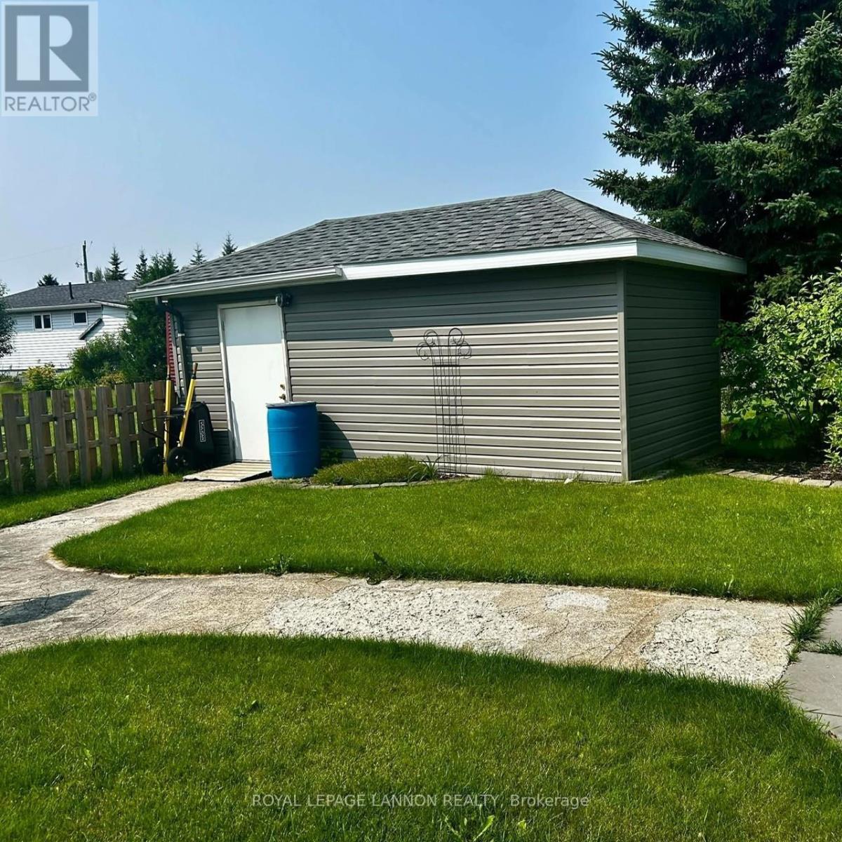 209 Mckenzie Avenue E, Greenstone, Ontario  P0T 1M0 - Photo 34 - X13251276