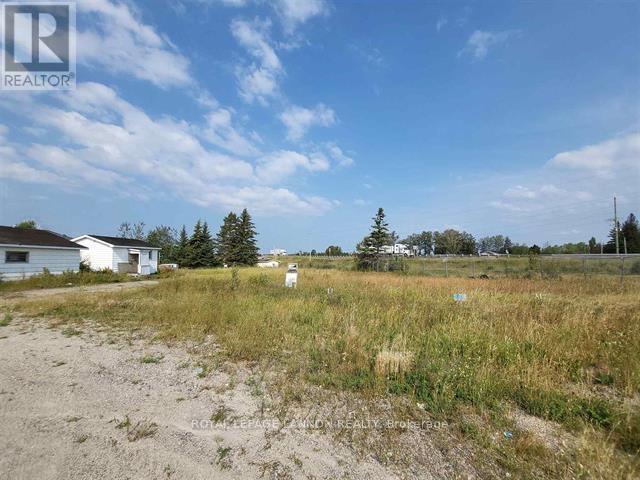 111 & 113 York Street, Greenstone, Ontario  P0T 2A0 - Photo 2 - X13255132