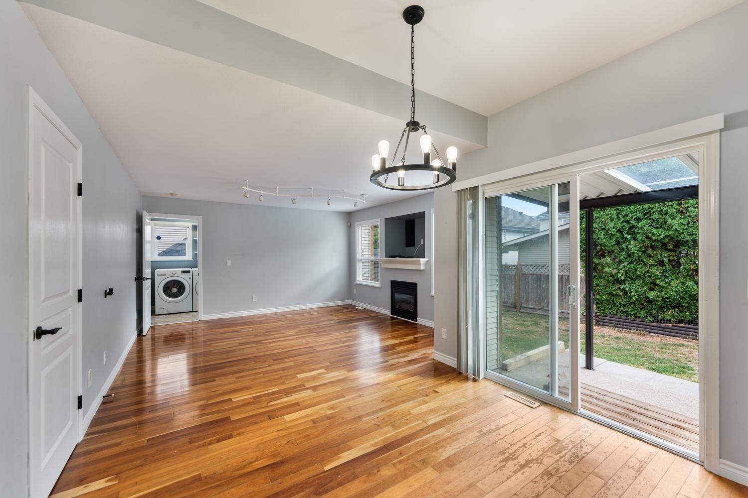 7536 147a Street, Surrey, British Columbia  V3S 8Y6 - Photo 10 - R3160295