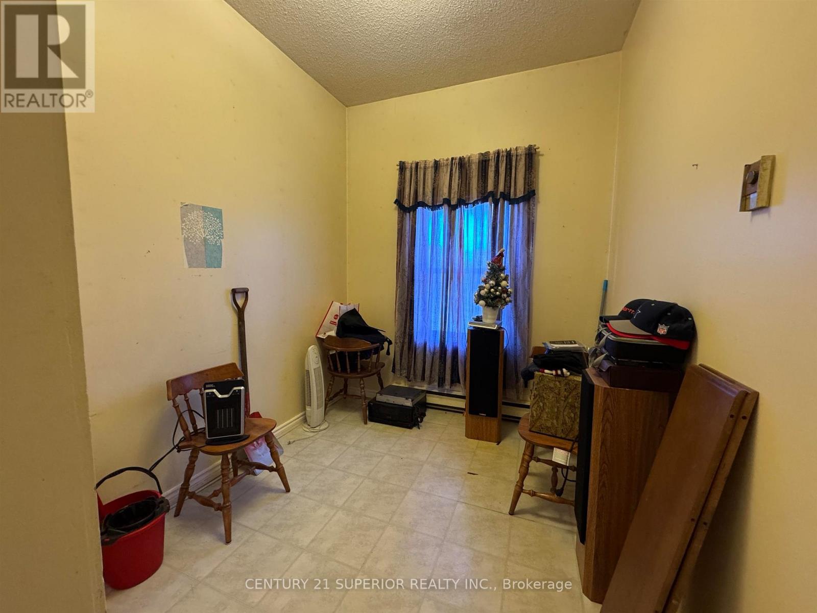 58 Huron Walk, Manitouwadge, Ontario  P0T 2C0 - Photo 28 - X13257728