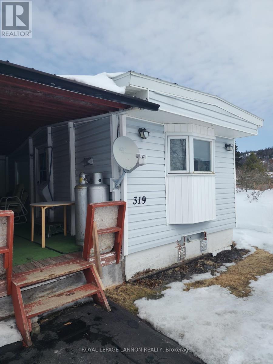 319 Walker Street, Schreiber, Ontario  P0T 2S0 - Photo 2 - X13244930