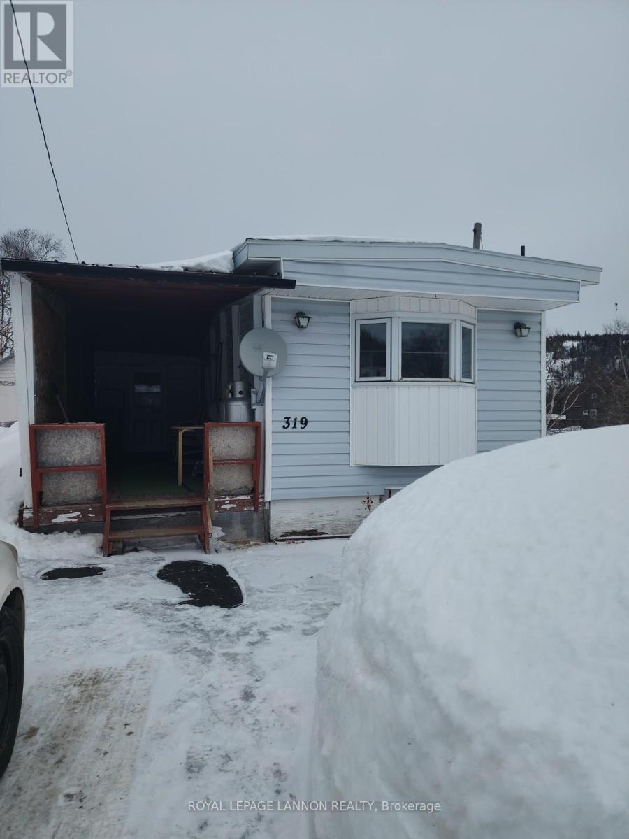 319 WALKER STREET, Schreiber, Ontario