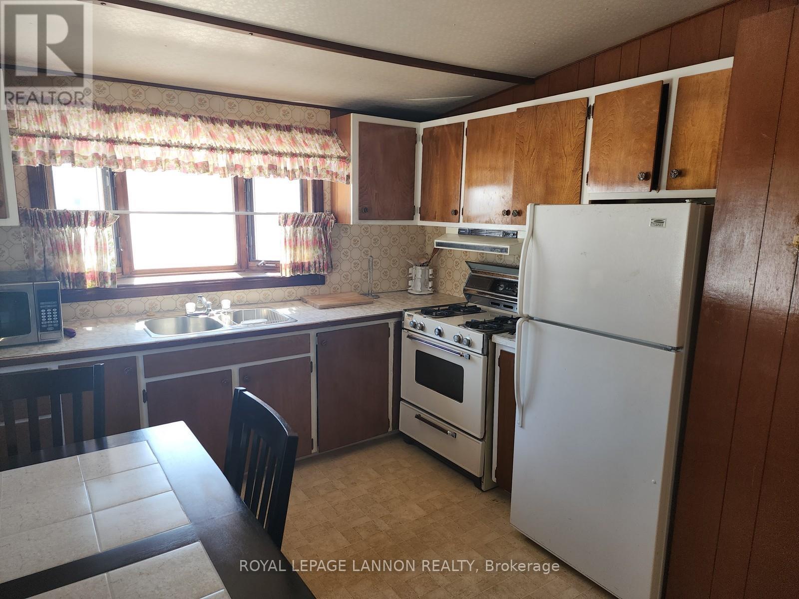 319 Walker Street, Schreiber, Ontario  P0T 2S0 - Photo 27 - X13244930
