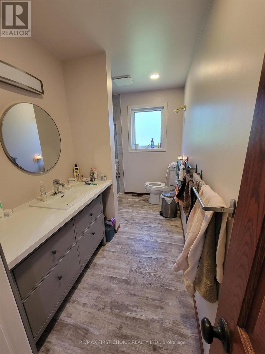 285 Sundwall Rd, Morley, Ontario  P0W 1N0 - Photo 10 - X13251446