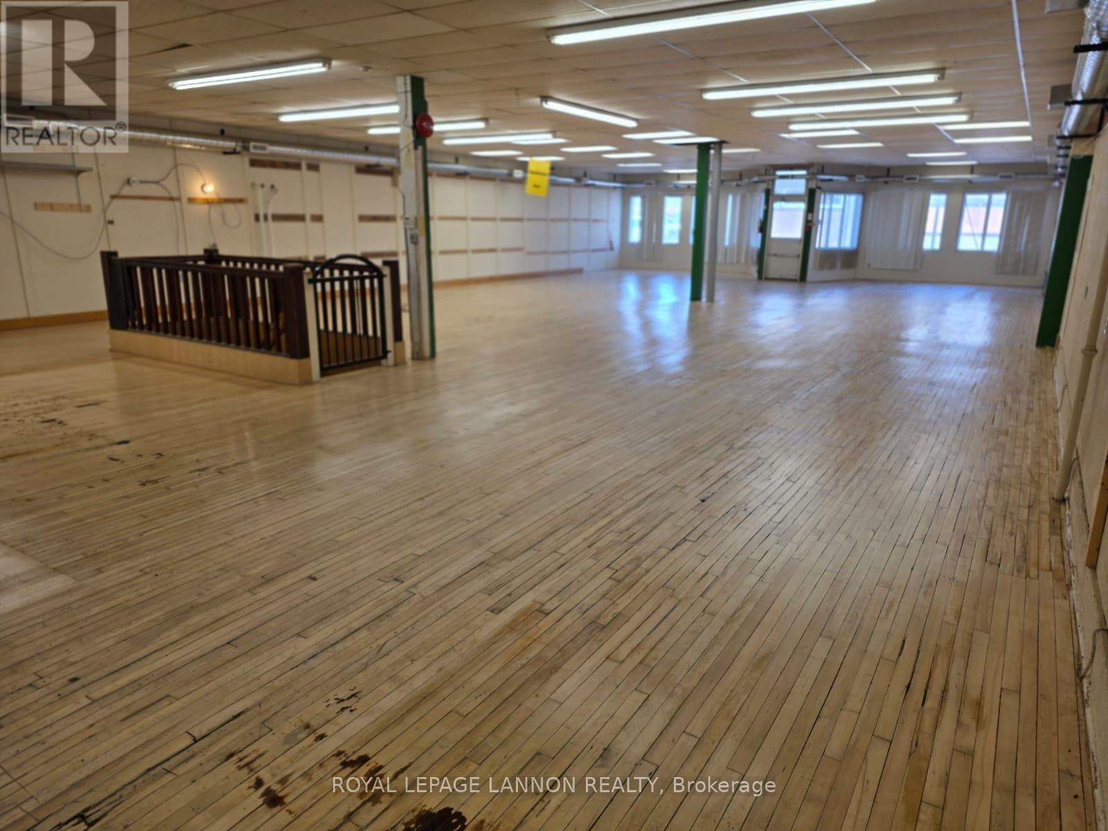 211 Simpson Street, Thunder Bay, Ontario  P7C 3H5 - Photo 11 - X13250348