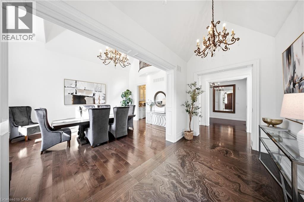 1098 Lakeshore Road W, Oakville, Ontario  L6L 1E9 - Photo 6 - 40842845