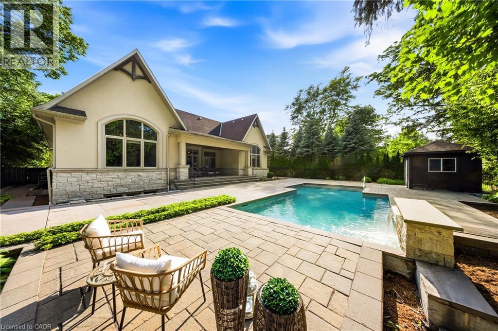 1098 Lakeshore Road W, Oakville, Ontario  L6L 1E9 - Photo 42 - 40842845