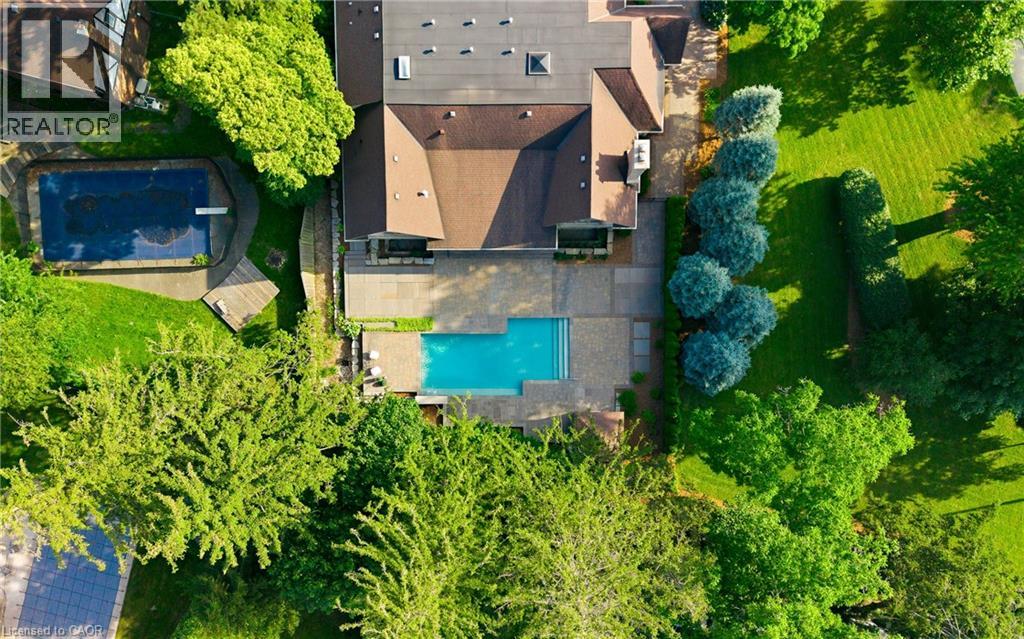 1098 Lakeshore Road W, Oakville, Ontario  L6L 1E9 - Photo 45 - 40842845