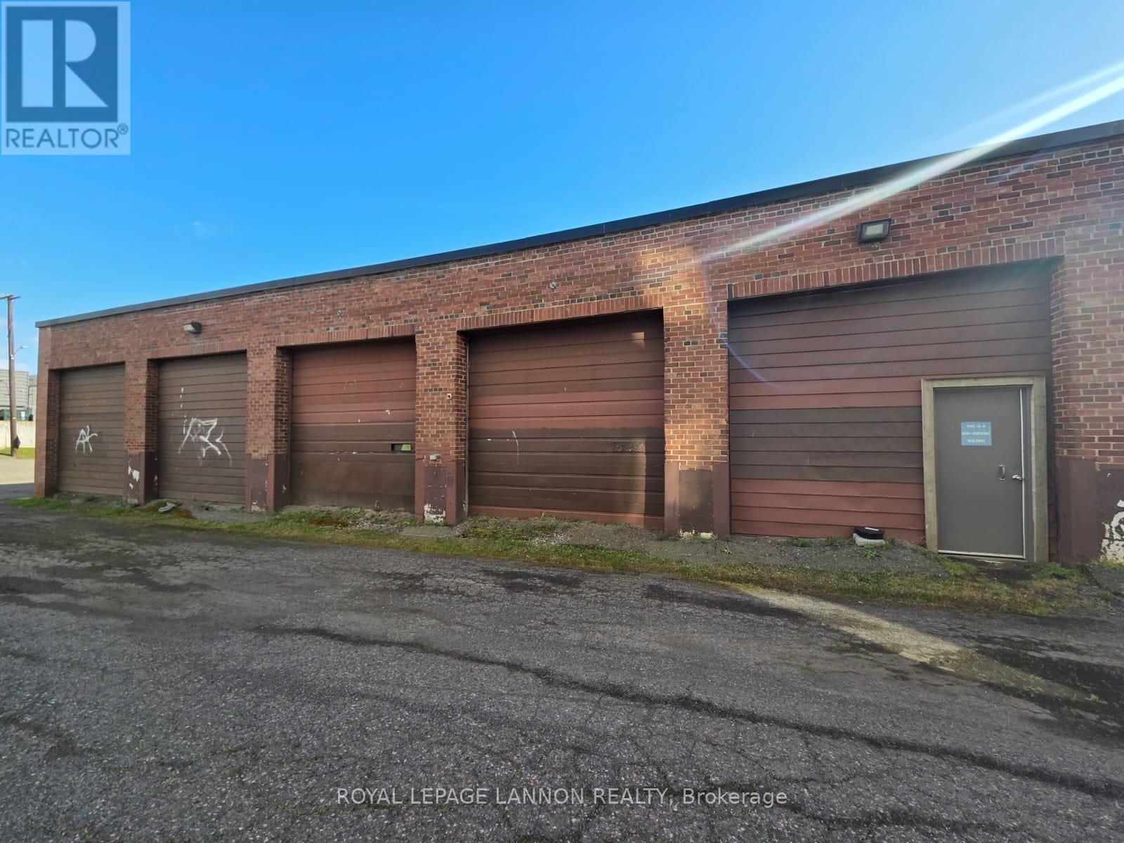 184 Camelot Street, Thunder Bay, Ontario  P7A 4A9 - Photo 12 - X13258812