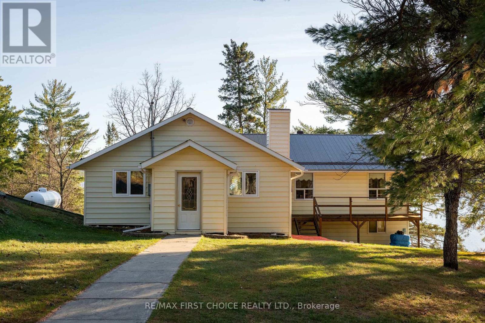 21 Tinker's Road, Sioux Narrows-Nestor Falls, Ontario  P0X 1K0 - Photo 2 - X13258908