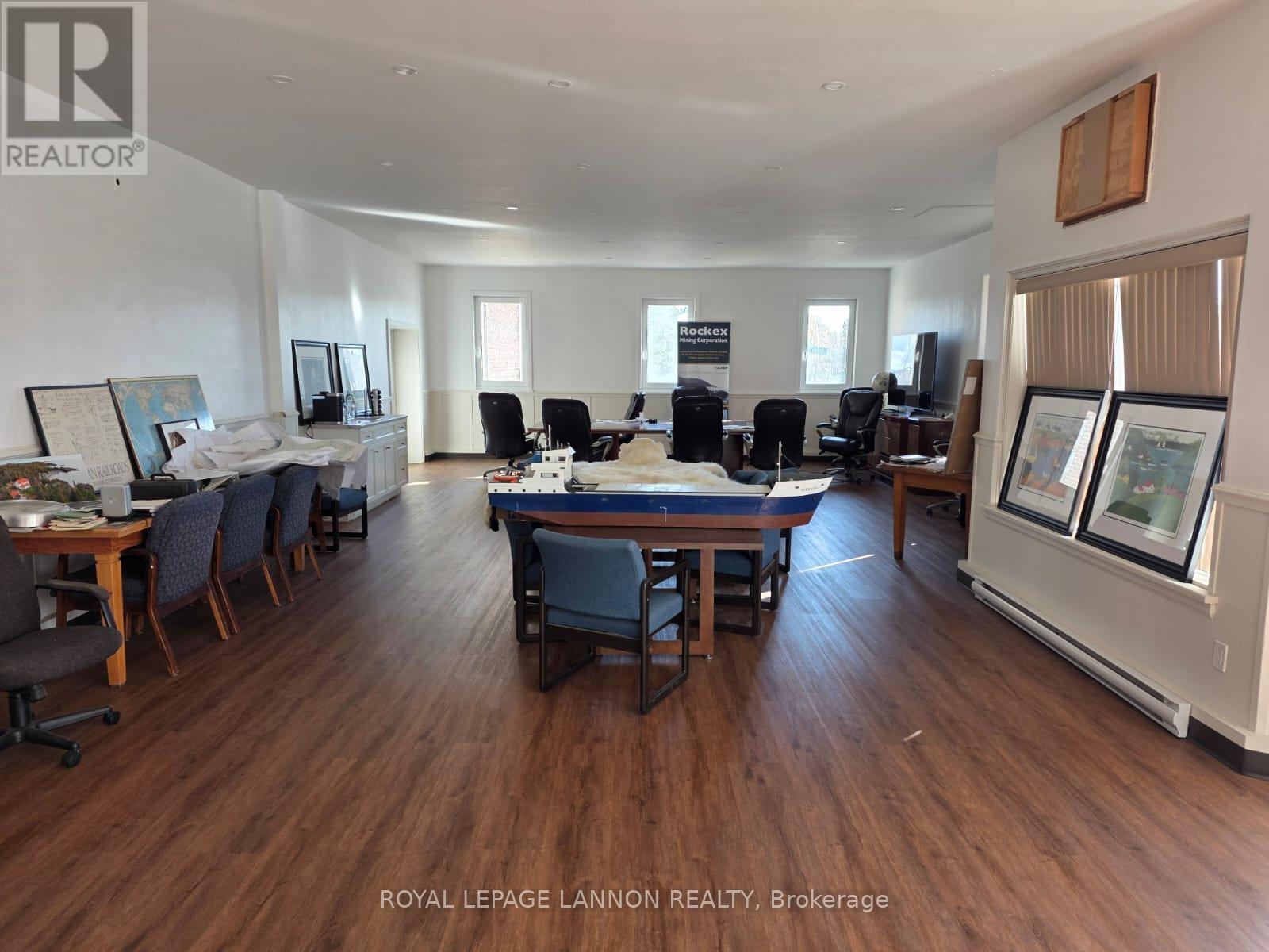 184 Camelot Street, Thunder Bay, Ontario  P7A 4A9 - Photo 9 - X13258812