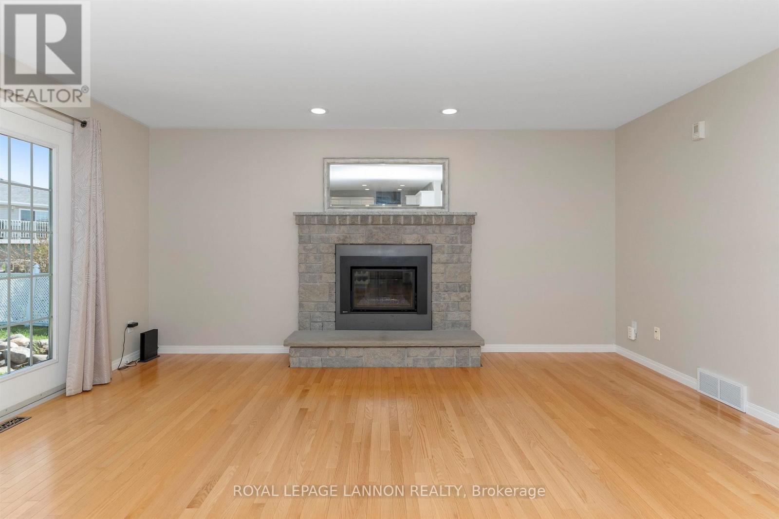 113 Princeton Place, Thunder Bay, Ontario  P7A 8B3 - Photo 12 - X13251380