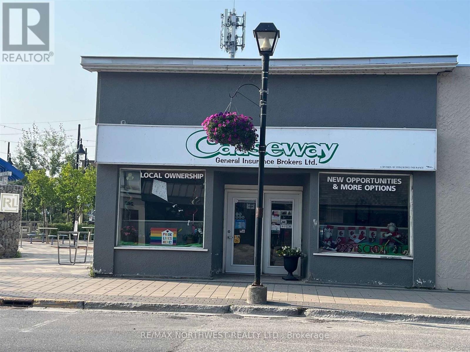 229 Scott St., Fort Frances, Ontario  P9A 1G8 - Photo 1 - X13264860