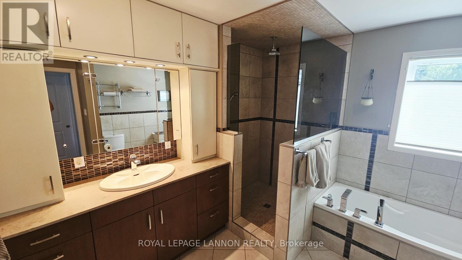706 East Green Bay Road, Shuniah, Ontario  P7A 0H5 - Photo 12 - X13417096