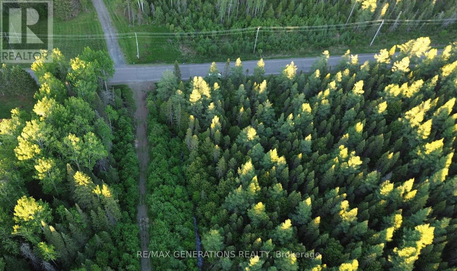 2999 Alice Avenue, Thunder Bay, Ontario  P7G 1X3 - Photo 3 - X13449784