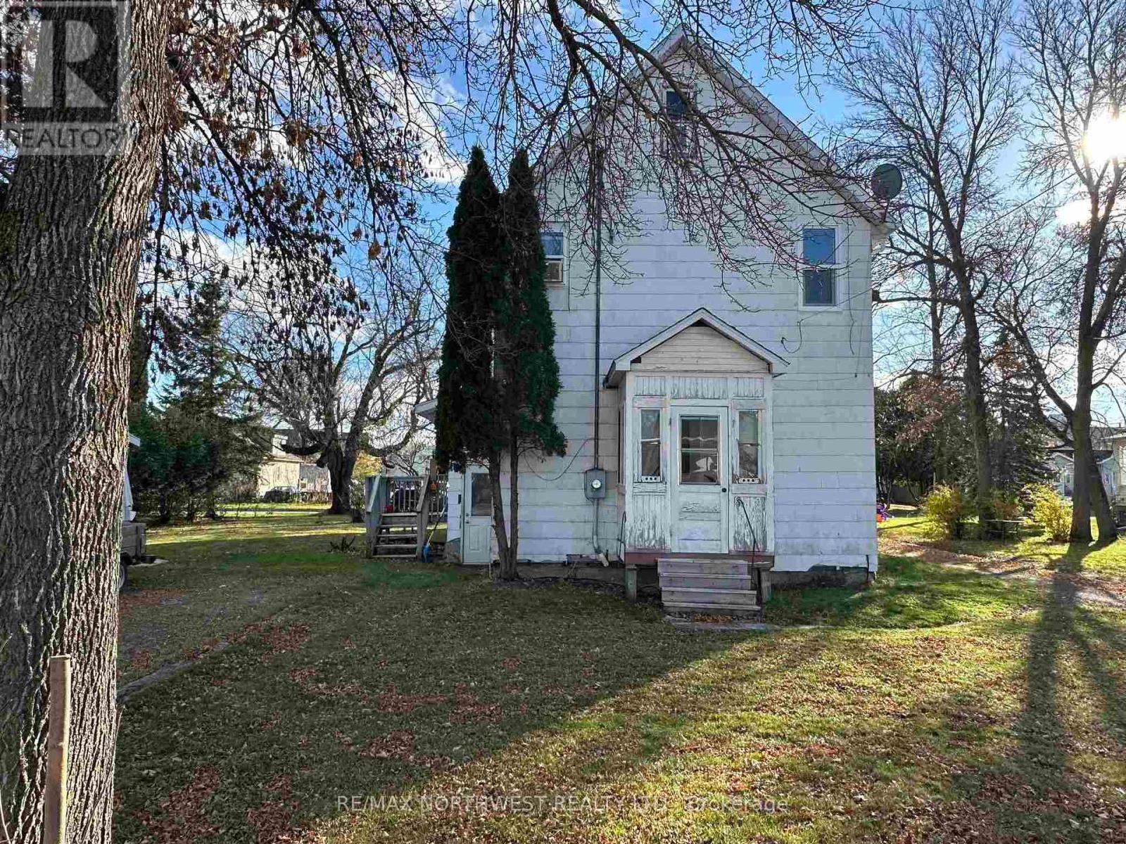 314 First Street E, Fort Frances, Ontario  P9A 1K7 - Photo 3 - X13266908
