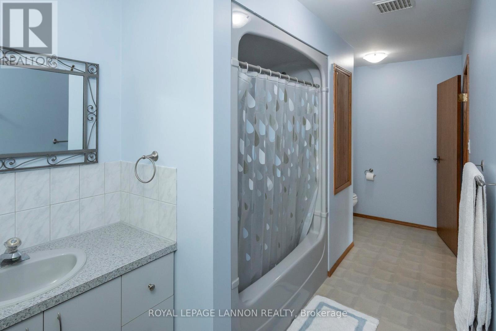 247 Shirley Rd, Thunder Bay, Ontario  P7G 2G4 - Photo 42 - X13456948
