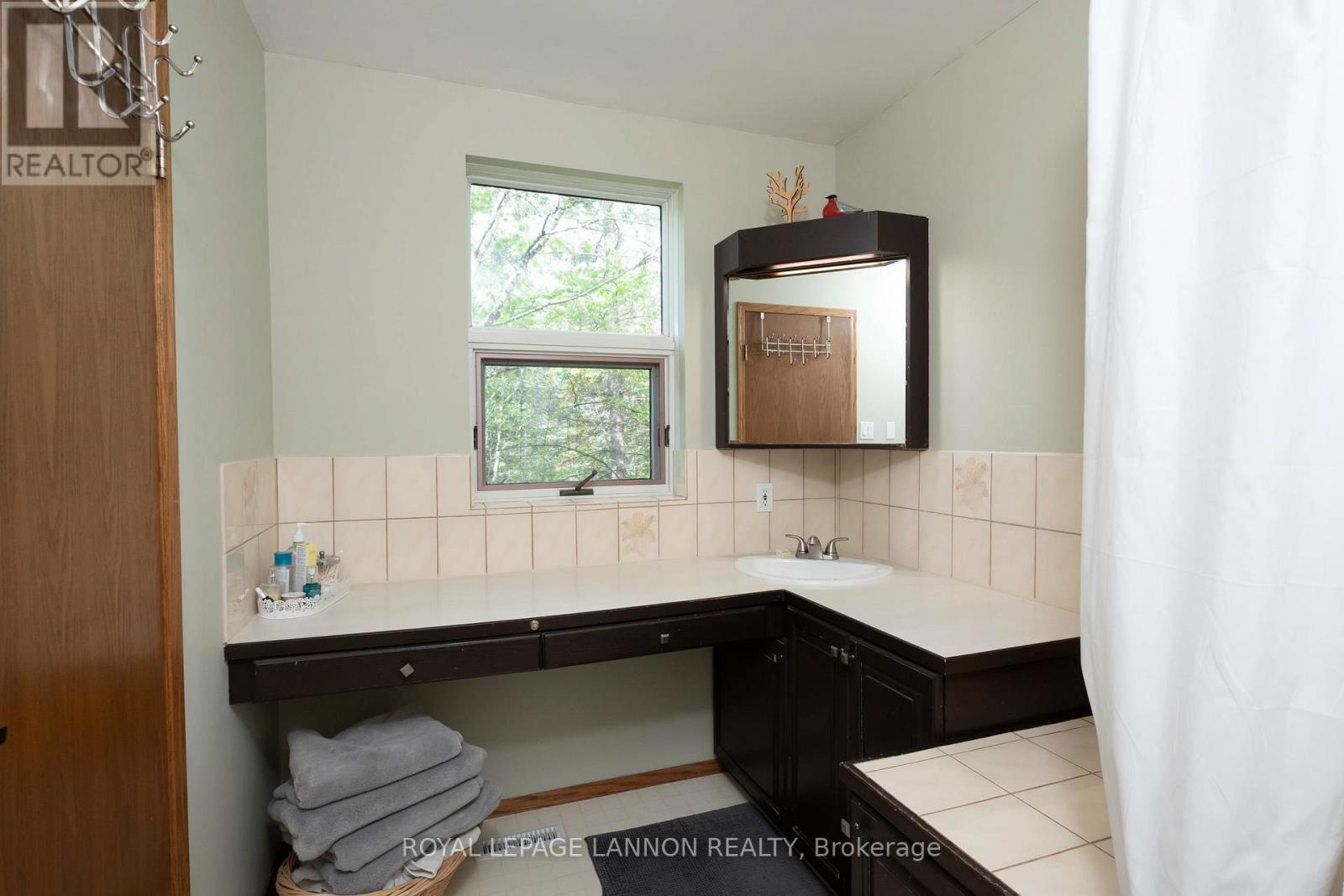 247 Shirley Rd, Thunder Bay, Ontario  P7G 2G4 - Photo 28 - X13456948