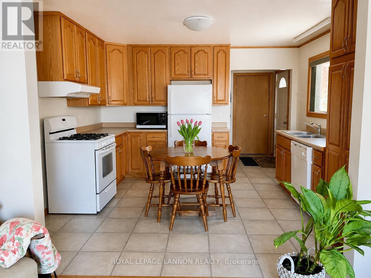 123 Burns Street, Atikokan, Ontario  P0T 1C0 - Photo 4 - X13463022